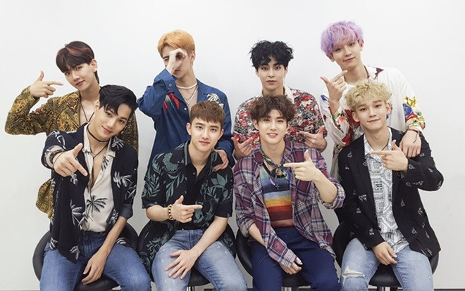 EXO cùng nhau đi ăn tối trước khi D.O lên đường nhập ngũ Ảnh 2
