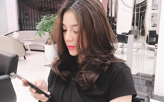 Gia thế của vợ yêu Bùi Tiến Dũng: Du lịch như cơm bữa, xài toàn hàng hiệu Ảnh 2