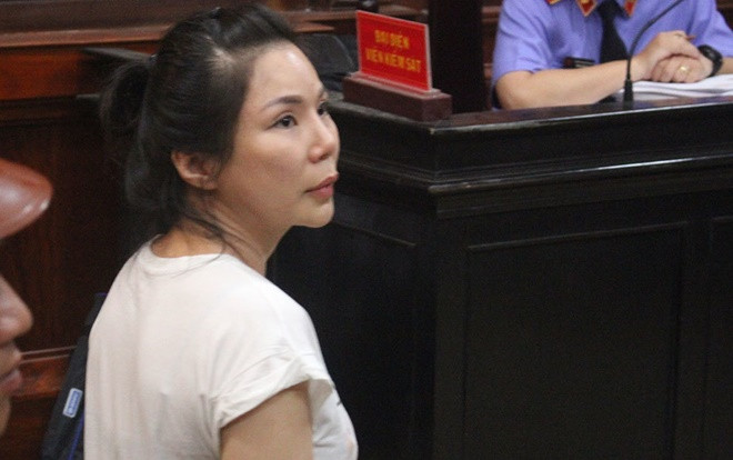 Vợ cũ bác sĩ Chiêm Quốc Thái bị tuyên án 18 tháng tù Ảnh 2