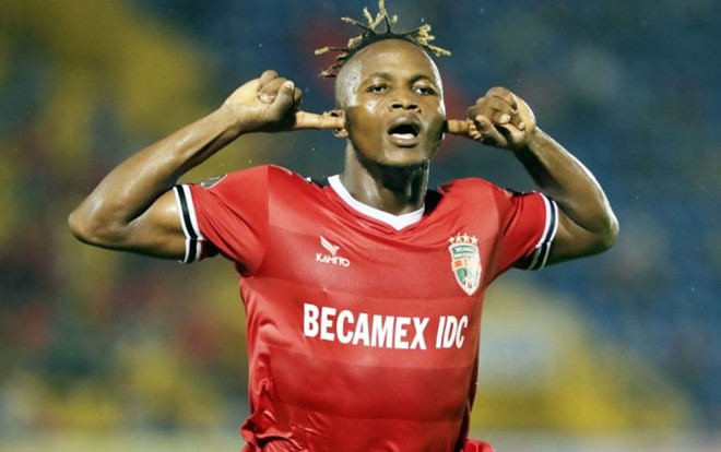 Sao U23 VN phản lưới nhà gây sốt, Bình Dương gặp Hà Nội ở chung kết Ảnh 2