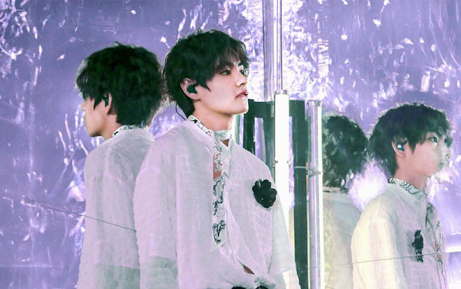 Chuyện lần đầu V (BTS) kể: Anh chàng và ba mình đã bị lừa ngay ngày đầu tiên đến Seoul kí hợp đồng với Big Hit Ảnh 2