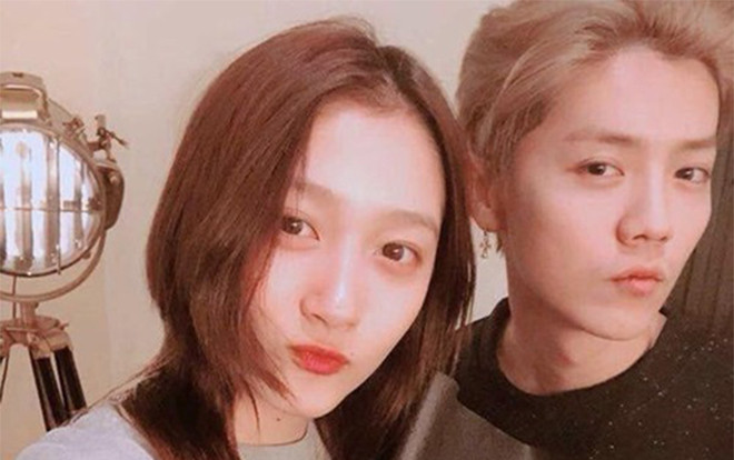 Lộc Hàm - Quan Hiểu Đồng dùng bữa với bạn bè thân thiết, chuyện vui đã đến gần? Ảnh 2