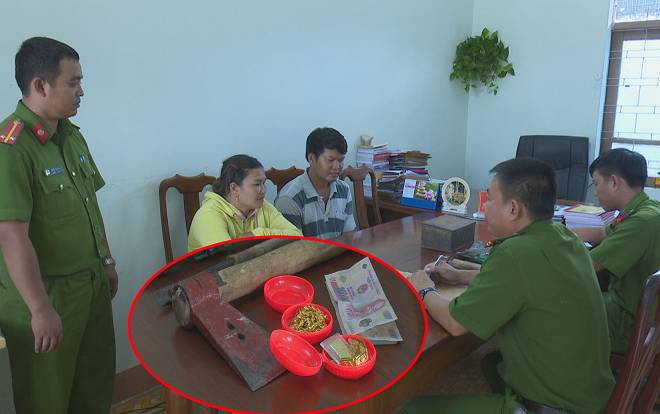 Cặp vợ chồng rủ nhau đột nhập nhà dân, phá két sắt trộm hàng trăm triệu đồng Ảnh 2