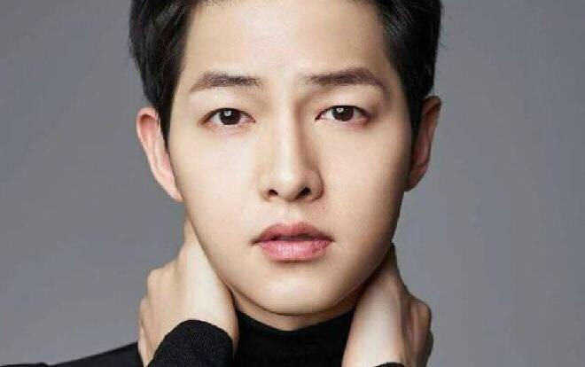 Fan hâm mộ đính chính Song Joong Ki không hề lên tiếng phủ nhận thay Song Hye Kyo và Park Bo-gum ngoại tình Ảnh 2
