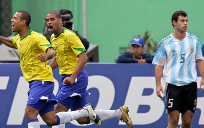 5 màn đối đầu kinh điển giữa Argentina và Brazil trong quá khứ Ảnh 2