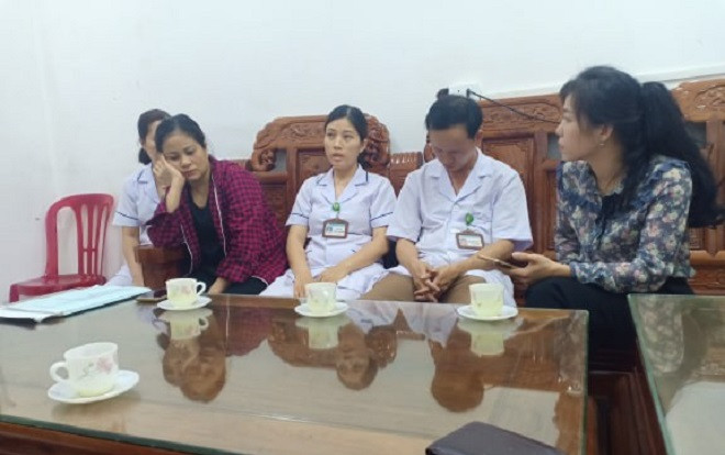 Vụ bé sơ sinh tử vong với vết khâu 8 mũi trên cổ: Người nhà tố bác sĩ làm đứt cổ trẻ trong ca đẻ thường Ảnh 2