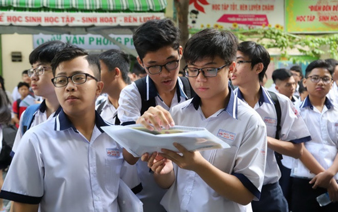 TP.HCM công bố điểm chuẩn tuyển sinh vào lớp 10 sớm hơn dự kiến 7 ngày Ảnh 2