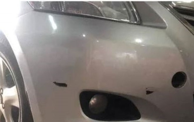 Vụ nữ tài xế ô tô bị 2 tên cướp đuổi bắn trên đường: Người dân xác định không nghe tiếng súng Ảnh 2