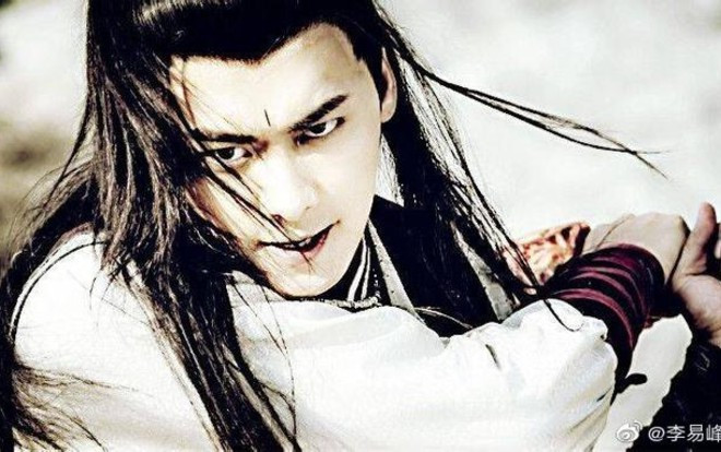 Lý Dịch Phong đăng hình Bách Lý Đồ Tô để mừng ngày 'Cổ kiếm kỳ đàm' phát sóng được 5 năm Ảnh 2