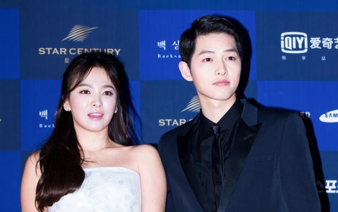 Vắng mặt tại đám cưới quản lý, Song Joong Ki khó chịu khi người quen hỏi về Song Hye Kyo: Ly hôn từ 2 tháng trước? Ảnh 2
