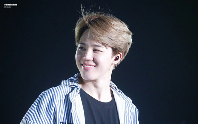 Clip: Có một Jimin (BTS) ấm áp bảo vệ fan nữ nhí như thế này Ảnh 2