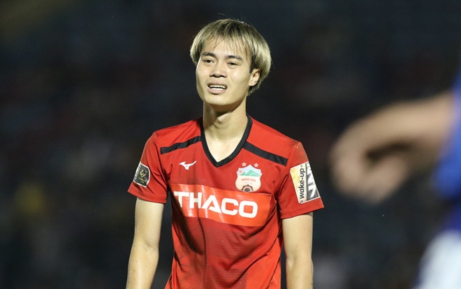 Clip HAGL thua trên chấm phạt đền trong ngày Xuân Trường ngồi khán đài Ảnh 2