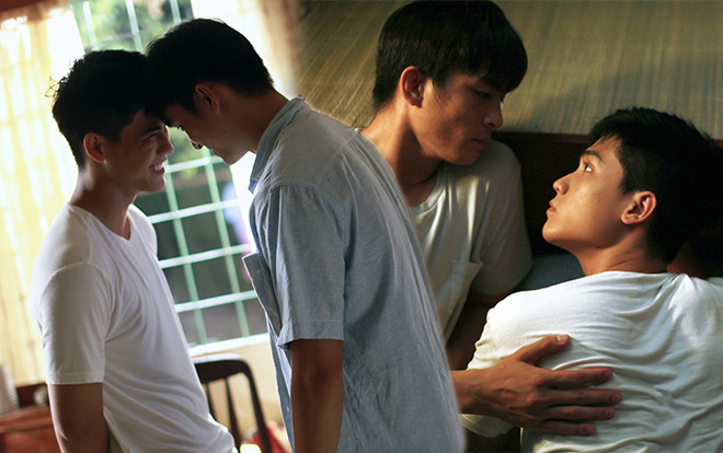Tạm gác Ngạn - Hà Lan của 'Mắt biếc', dân mạng phát sốt với bộ ảnh tình bể bình của cặp đôi đam mỹ trong 'Thưa mẹ con đi' Ảnh 2