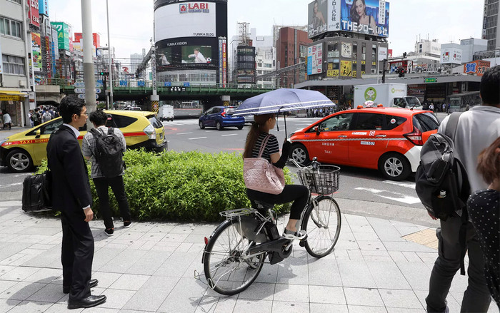 Ở Nhật người dân thường đi thuê xe nhưng lại không lái, lý do sẽ khiến bạn bất ngờ Ảnh 2