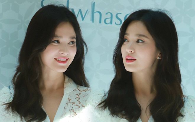 Chính thức lộ diện sau khi ly hôn Song Joong Ki, Song Hye Kyo xinh đẹp rạng rỡ tại sự kiện ở Trung Ảnh 2