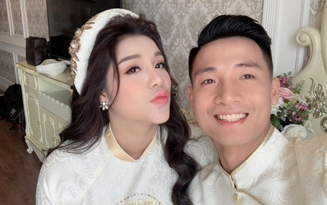 Vợ tương lai của Bùi Tiến Dũng có bầu, sắp sinh em bé Ảnh 2
