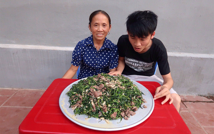 Nối tiếp Sơn Tùng M-TP, bà Tân Vlog vươn tầm quốc tế khi lọt top 5 kênh 'tăng sub' nhanh nhất thế giới Ảnh 2