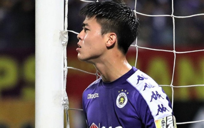 Clip: Duy Mạnh 'giật chỏ' với cầu thủ Hải Phòng Ảnh 2