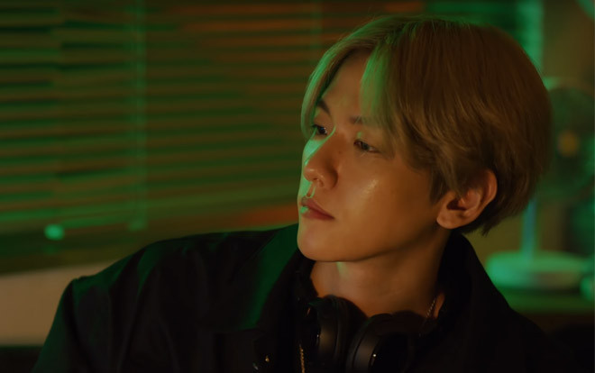 Baekhyun (EXO) tung highlight medley cho album debut solo: Đốn tim fan ngay từ những nốt đầu tiên Ảnh 2