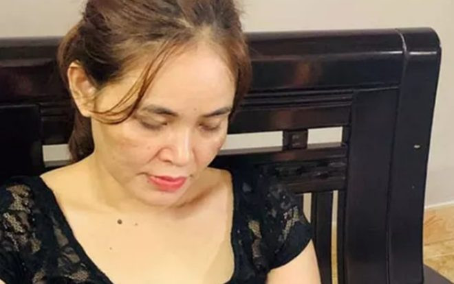 Bắt người đàn bà xinh đẹp buôn ma túy dùng súng cố thủ trong nhà Ảnh 2