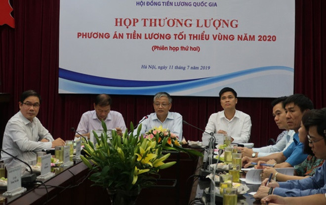 Lương tối thiểu vùng năm 2020 tăng 5,5% Ảnh 2