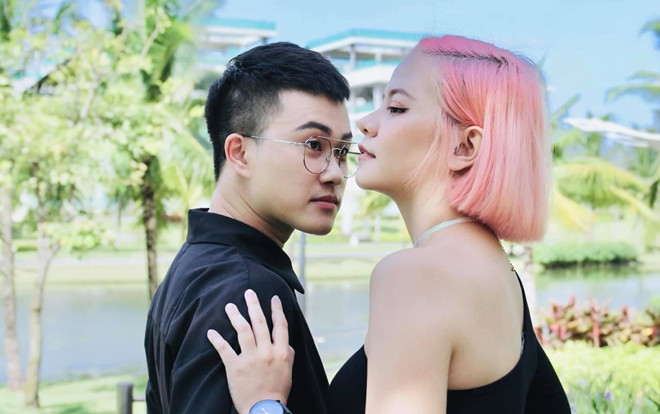 'Chơi khăm' khiến Lê Thiện Hiếu nổi giận vào ngày kỷ niệm, TiA Hải Châu được Hari Won tận tình hỗ trợ? Ảnh 2