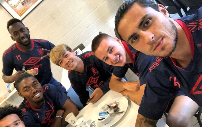 'Chân ướt chân ráo” tới Bỉ, Công Phượng được dàn trai Tây dẫn đi chơi Ảnh 2