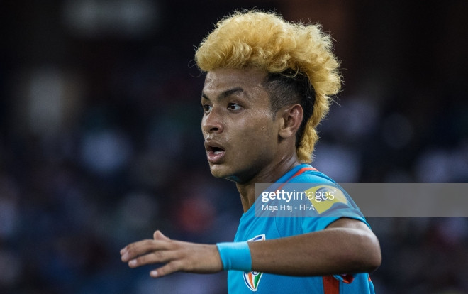 Sau 'Messi Nhật', 'Ronaldo Nhật', Barca và Real tiếp trục tranh nhau … 'Neymar Ấn Độ' Ảnh 2