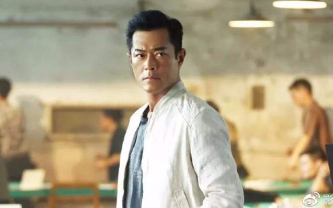 Cổ Thiên Lạc và tác phẩm phim không đặc sắc của Hong Kong, rốt cuộc ai là người chặn đường phát triển của ai? Ảnh 2