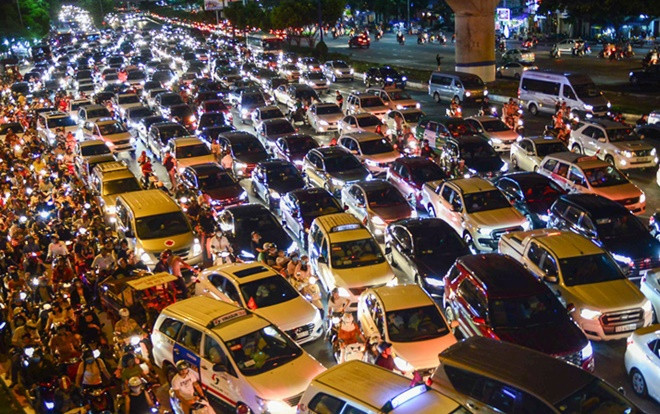 Sở Giao thông Vận tải TP HCM: Thu phí ôtô vào trung tâm vì kẹt xe đang nghiêm trọng Ảnh 2