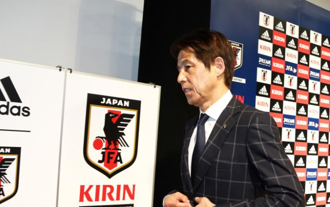 Tân HLV Thái Lan: Tài ba xuất chúng, đối thủ đáng gờm với HLV Park Ảnh 2