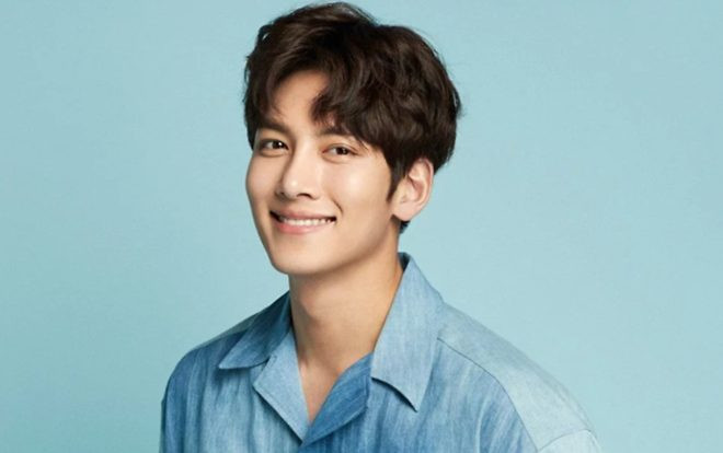 Ji Chang Wook: Nam diễn viên không bao giờ từ chối chụp ảnh với người hâm mộ! Ảnh 2