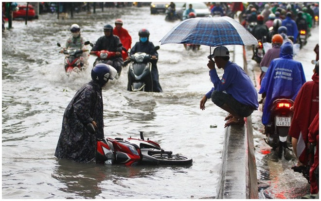 Vì sao nơi cao nhất TPHCM lại thành 'rốn' ngập? Ảnh 2