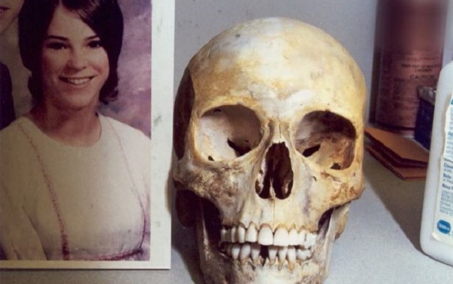 Tưởng vớ được 'quý ông hoàn hảo' về làm chồng, người phụ nữ ngã ngửa khi biết chồng là kẻ sát nhân hàng loạt Ảnh 2