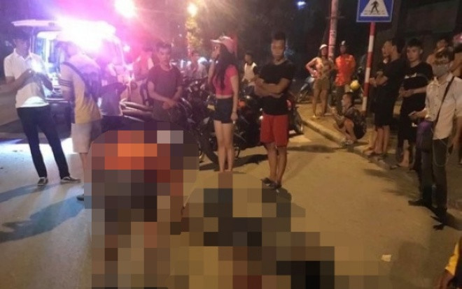 Tông vào gốc cây ven đường trước sân vận động Mỹ Đình, nam thanh niên tử vong, cô gái nguy kịch Ảnh 2