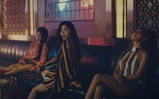 Xem ngay MV 'Gleam' từ Mamamoo: Fan Kpop tiếp tục có thêm nhạc mới cực 'xịn' cho hè 2019 Ảnh 2