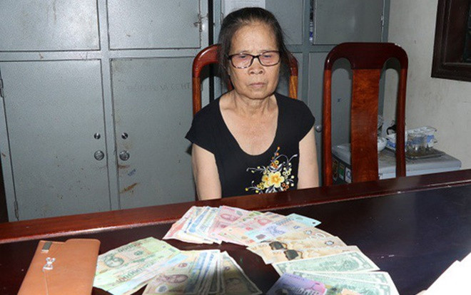 Cụ bà nhiều tiền án bắt xe từ Hà Nam vào Hà Tĩnh hành nghề 'hai ngón' Ảnh 2