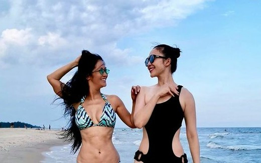 Mặc bikini, khoe cơ bụng săn chắc ở tuổi U50, diva Hồng Nhung khiến bao thiếu nữ ghen tỵ Ảnh 2