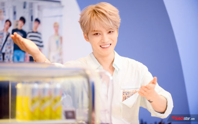 'Cực phẩm' Kim Jae Joong nổi bật với loạt trang phục giản dị nhưng cực chất tại Việt Nam Ảnh 2