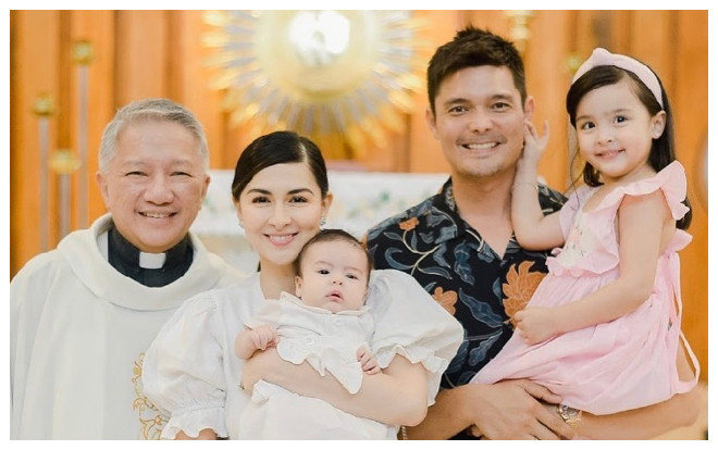 'Mỹ nhân đẹp nhất Philippines' Marian Rivera khoe ảnh gia đình xinh đẹp đỉnh cao trong lễ rửa tội của cậu con trai quý tử Ảnh 2