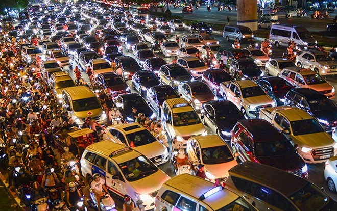 Đề án thu phí ôtô vào trung tâm TP HCM học từ Thụy Điển, Singapore Ảnh 2