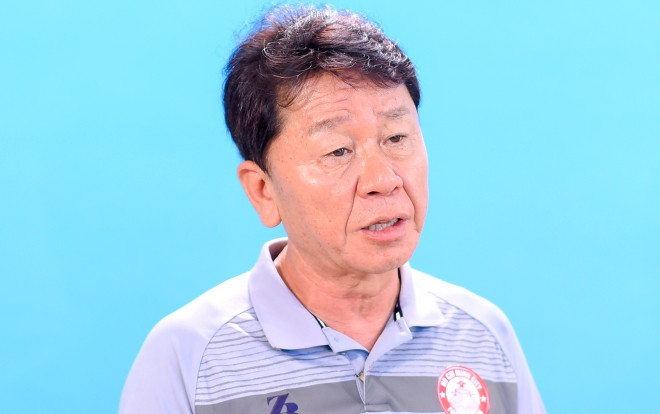 HLV Chung Hae Soung: Cầu thủ Việt Nam xuất ngoại chỉ dự bị thì nên đá V.League Ảnh 2