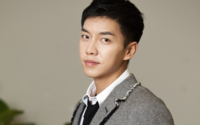Lee Seung Gi 'đốn tim' cư dân mạng bằng hình ảnh hồi bé của mình Ảnh 2