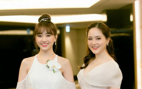 Đọ sắc cùng đầm trắng: Hari Won trẻ như gái 18, Lan Phương lại ngọt tựa tiểu thư Ảnh 2