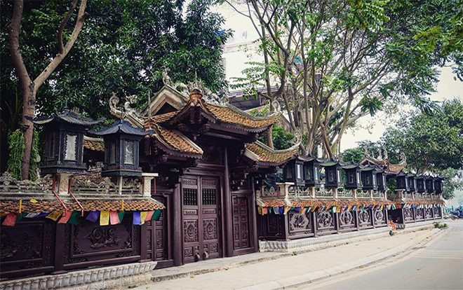 Hành hương mùa Vu Lan tại những ngôi chùa linh thiêng ở Hà Nội Ảnh 2