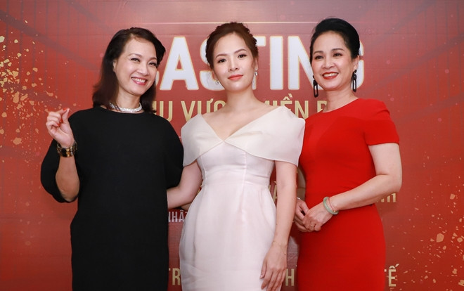 NSND Lan Hương - NSND Lê Khanh - Đan Lê cùng ngồi ghế nóng chương trình Tìm kiếm Ngôi sao điện ảnh 2019 tại Hà Nội Ảnh 2