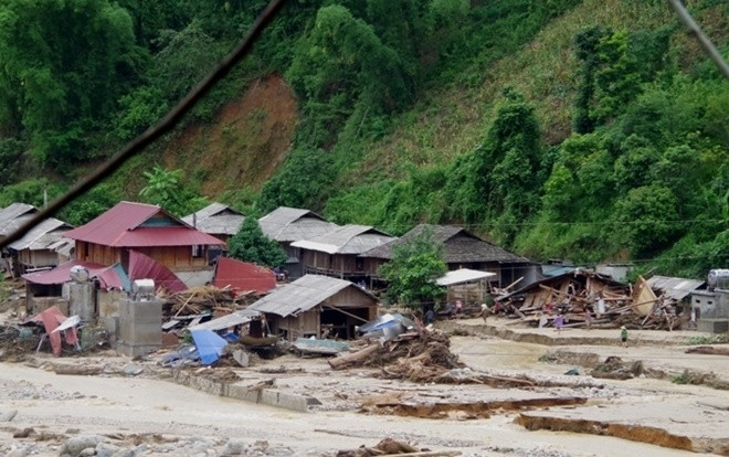 Thanh Hóa: Gia đình 5 người mất tích do lũ cuốn trôi Ảnh 2