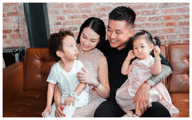 Hot: Bà xã ca sĩ Tuấn Hưng - Hương baby vừa sinh mổ bé trai nặng hơn 3 kg Ảnh 2