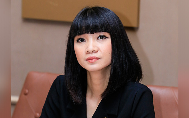 Siêu mẫu Hạ Vy: ‘Là người mẫu, các bạn có thể mặc lên những gì NTK đưa cho miễn là không đi ngược với thuần phong mỹ tục’ Ảnh 2