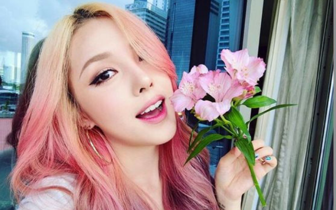 9 bí quyết vàng đánh son lên màu chuẩn, lâu trôi từ các chuyên gia trang điểm Ảnh 2